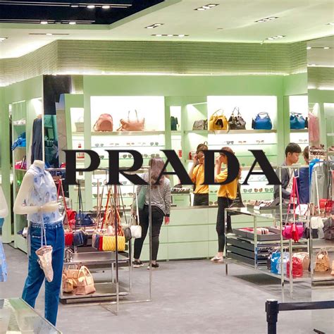 prada hong kong outlet.